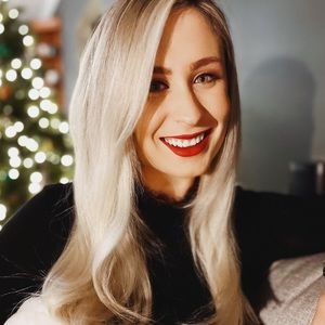 Meet your Posher, Emmy